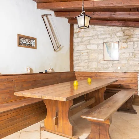 Holiday home House With A Parking Space Valtura, - 16611
