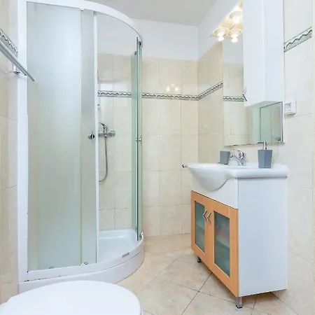 Дом отдыха House With A Parking Space Valtura, - 16611 Пула